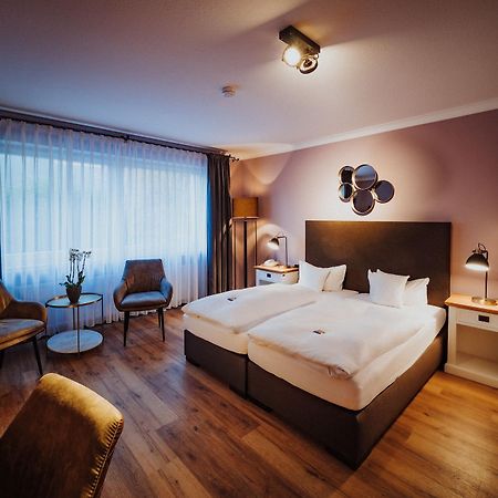 Antik-Hotel Eichenhof Bad Salzuflen Exteriör bild