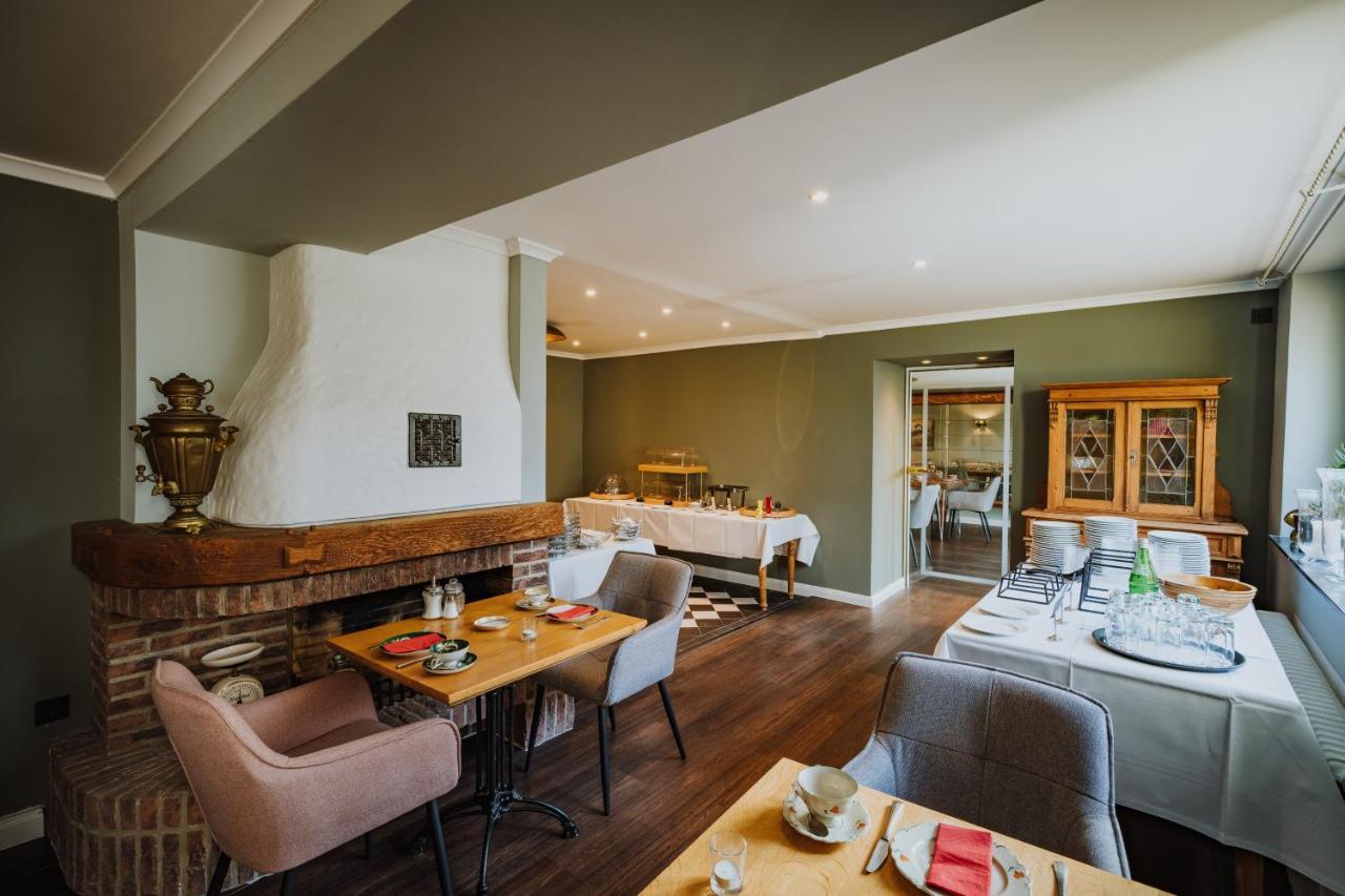 Antik-Hotel Eichenhof Bad Salzuflen Exteriör bild